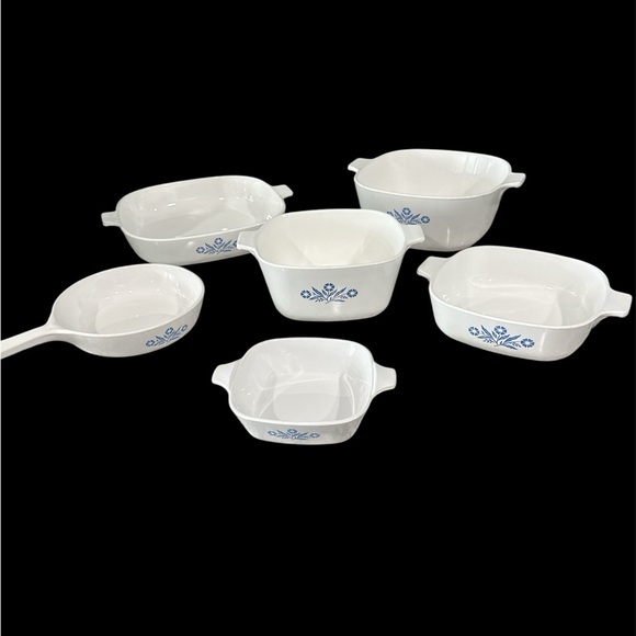 1970 Corningware White Cookware Set of 6 with Blue Floral...